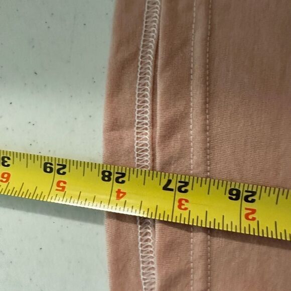 Pink tank top with flip flop graphic on front - Picture 6 of 6